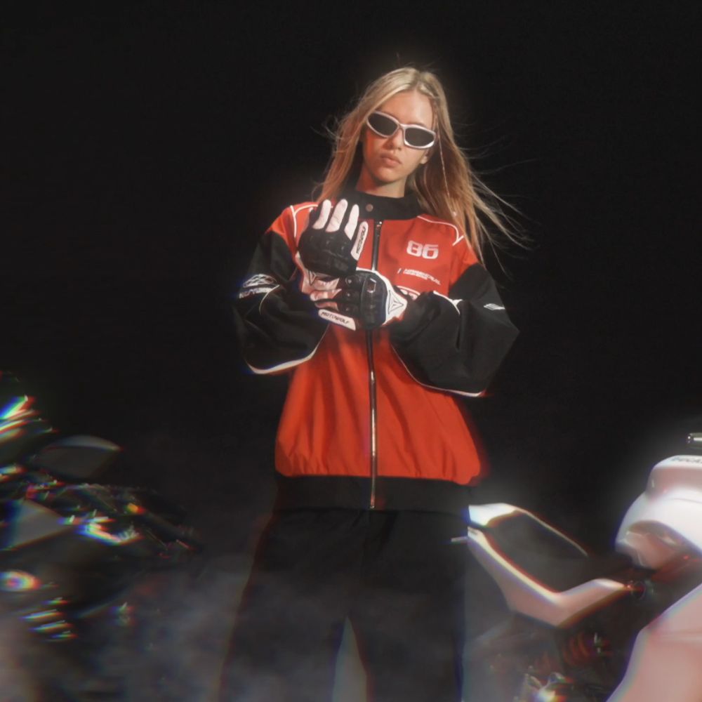 Racing Wear: Discover the Motorcyclist Style Trend