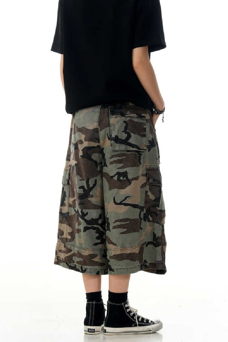Camo Multi Pocket Jorts