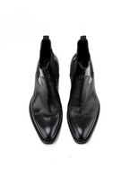 Pointed Toe Chelsea Boots