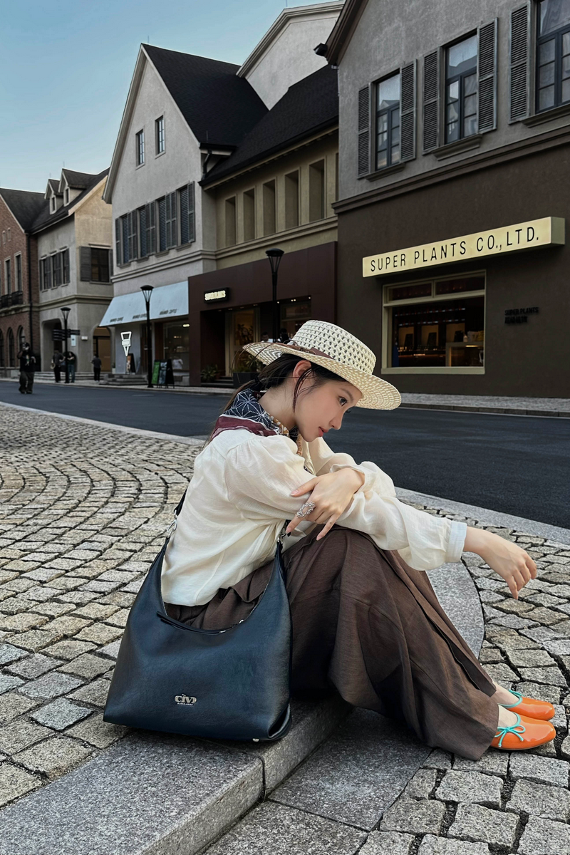 Leather Commuter Hobo Bag
