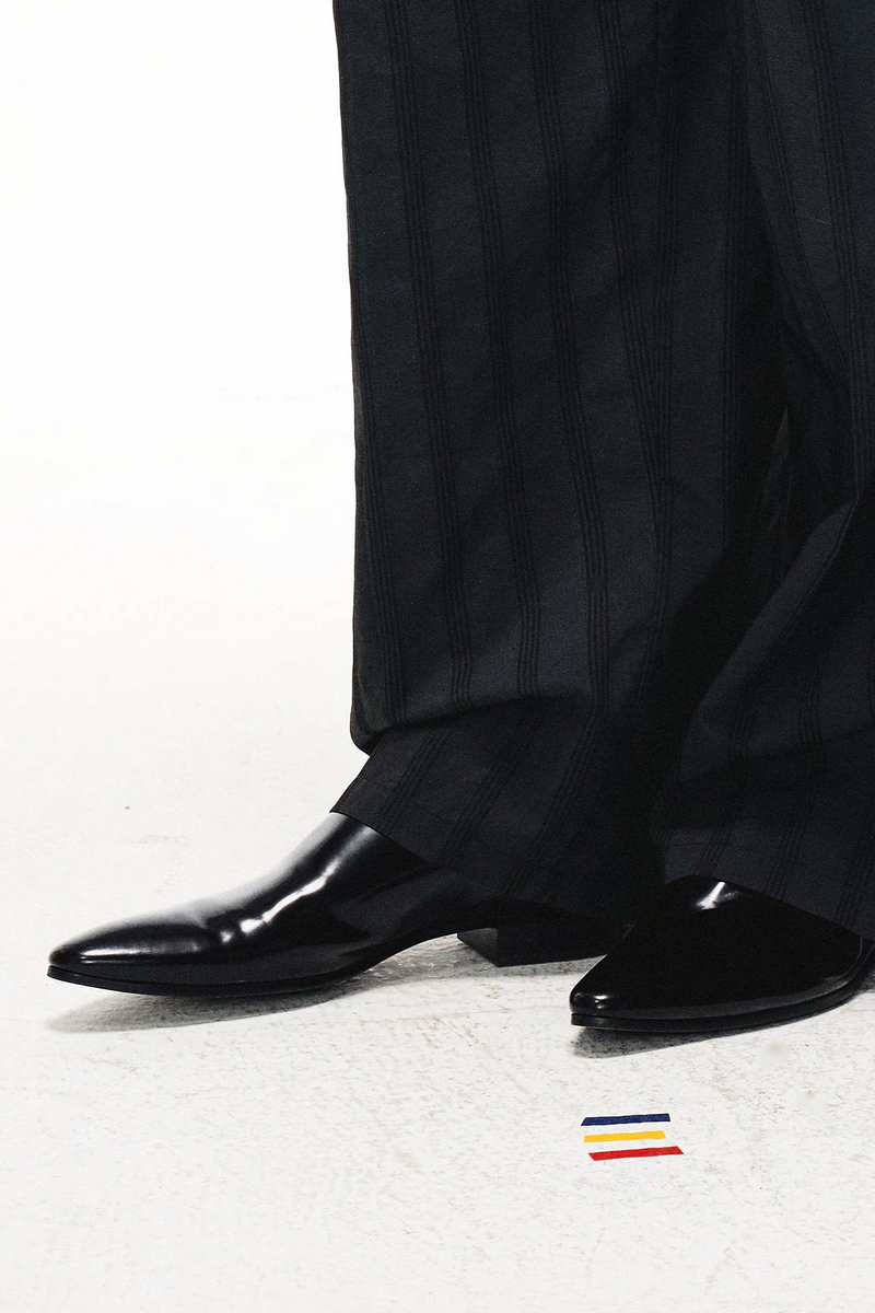 Pointed Toe Leather Mules