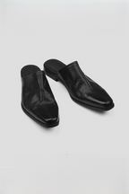 Pointed Horsehide Mule Shoes