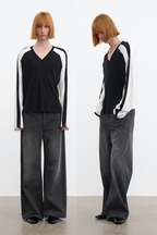 Contrast Raglan V-Neck Longsleeve