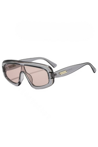Gray Frame Champagne Sheet