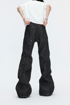 Pleated Embroidered Straight Jeans