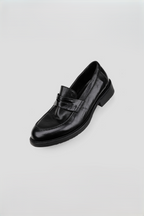 Distressed Pointed Loafer Shoes