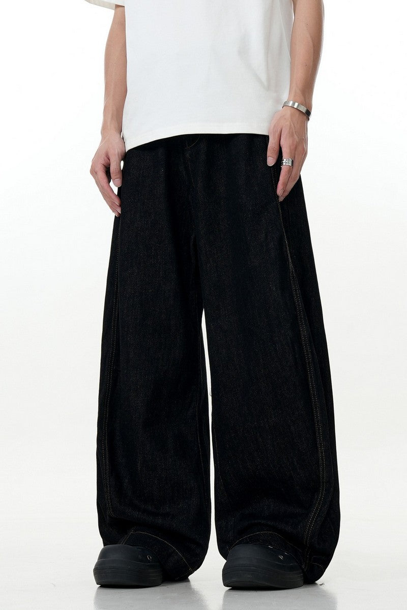 Black Curved Wide Jeans