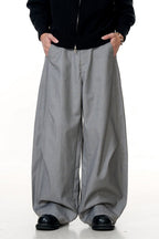Curved Retro Pleated Trousers