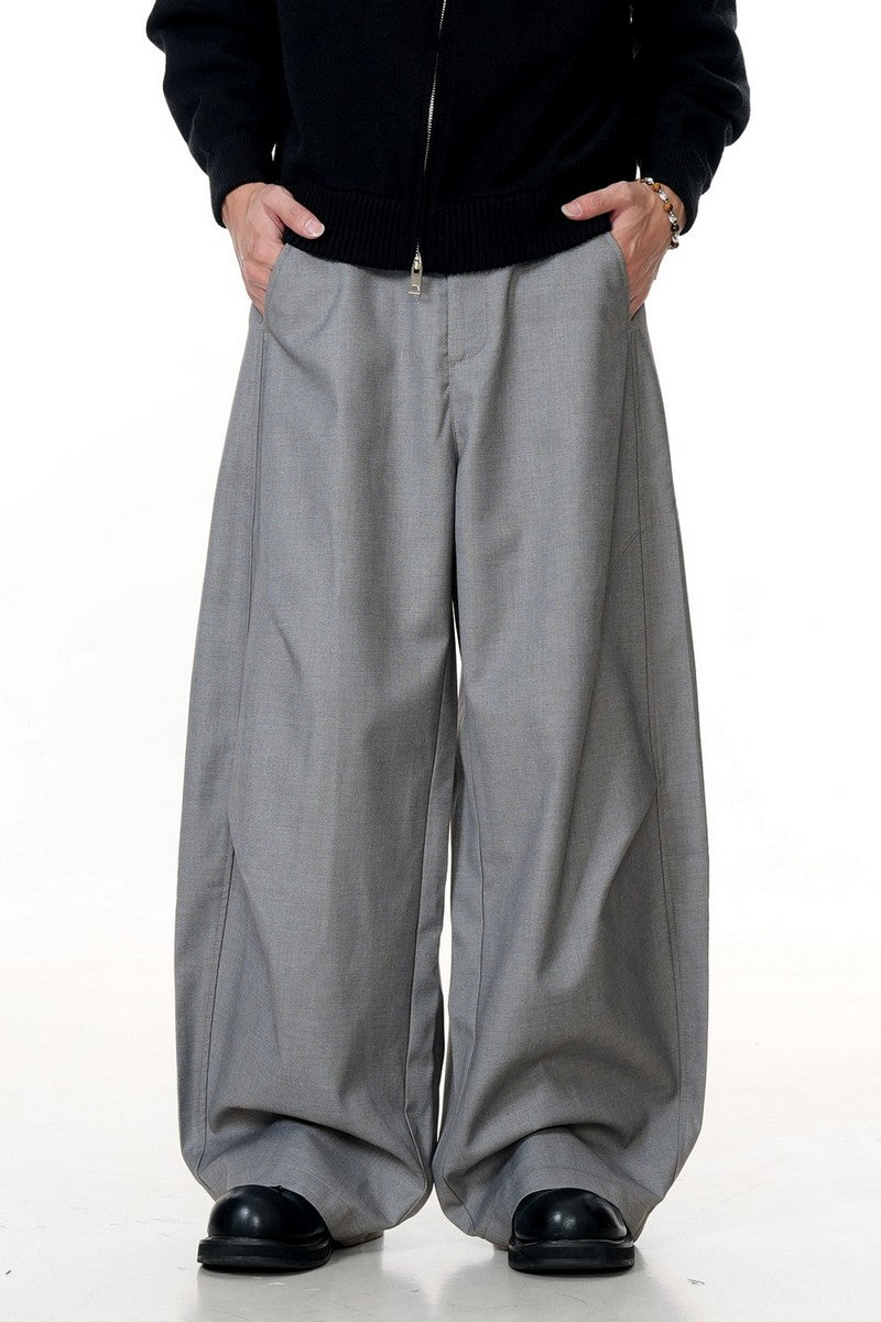 Curved Retro Pleated Trousers
