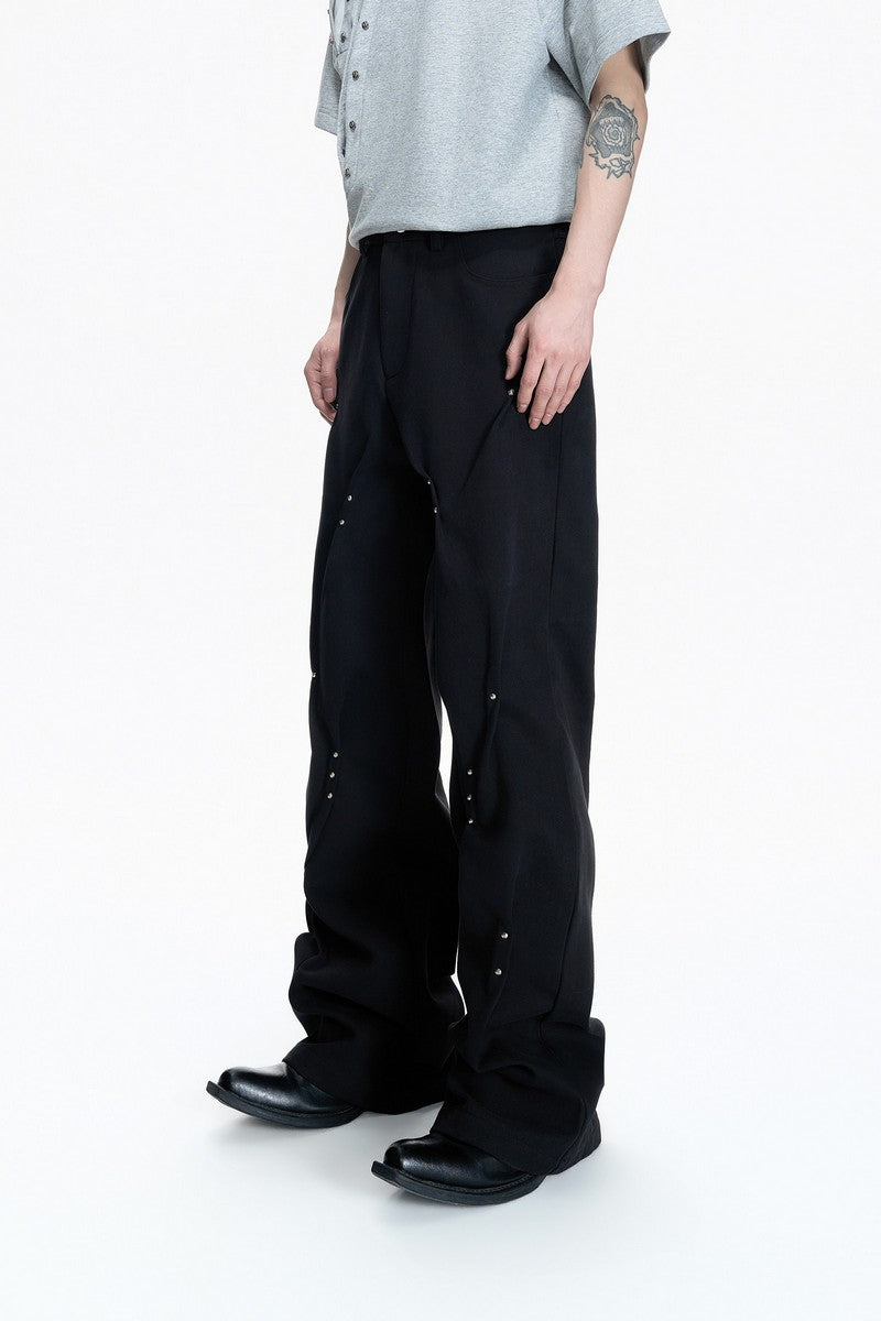 Pleated Studded Straight Jeans