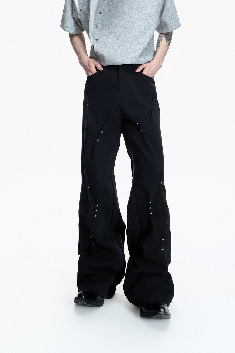 Pleated Studded Straight Jeans