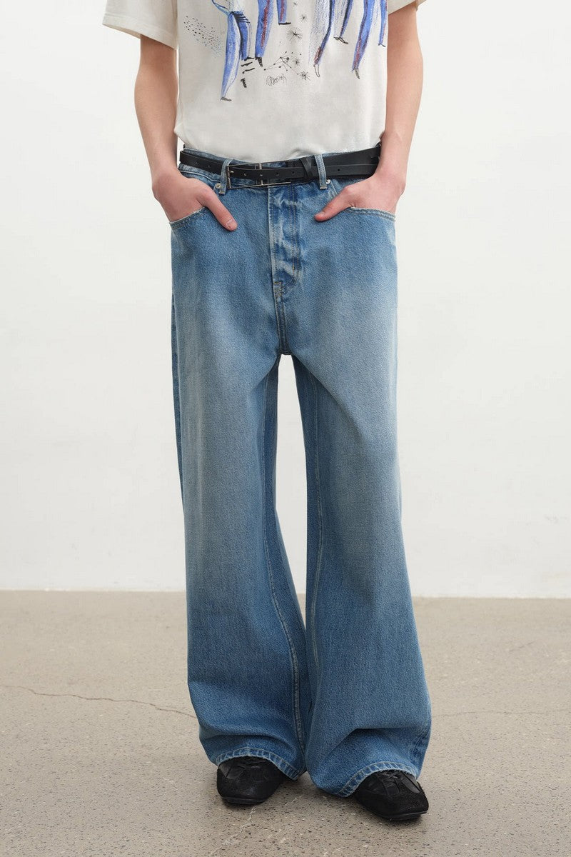 Clean Straight Washed Jeans