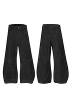 Distressed Blade Baggy Jeans