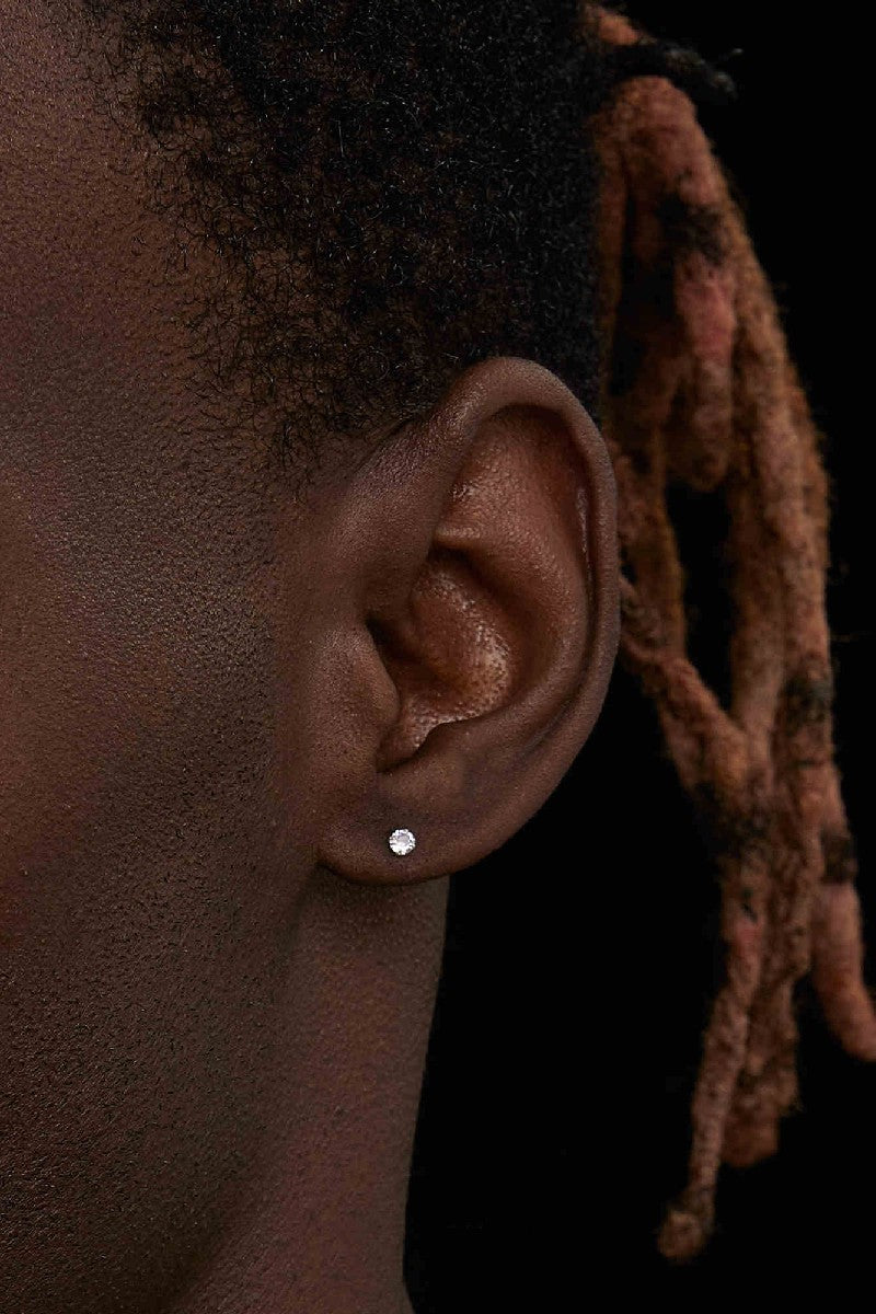 Diamond Claw Stud Earrings