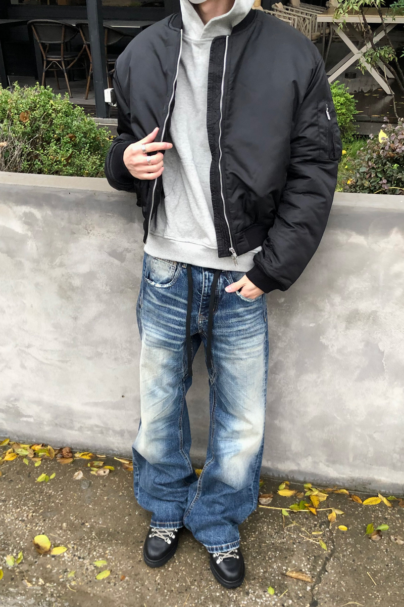 Washed Drawstring Jeans