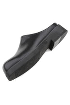 Cut-Line Leather Clog Mules - EU Only