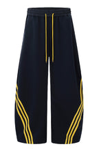 Triple Stripe Street Sweatpants