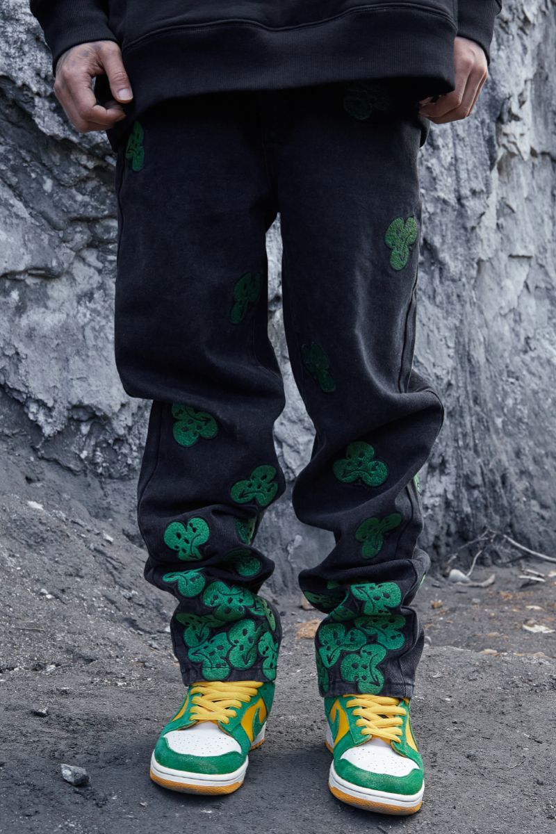 STEEPC Flower Embroidered Straight Jeans