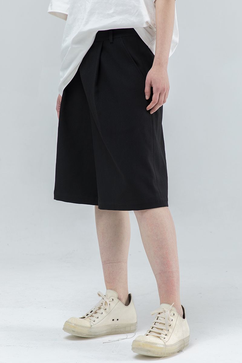 THINGY Straight Basic Shorts
