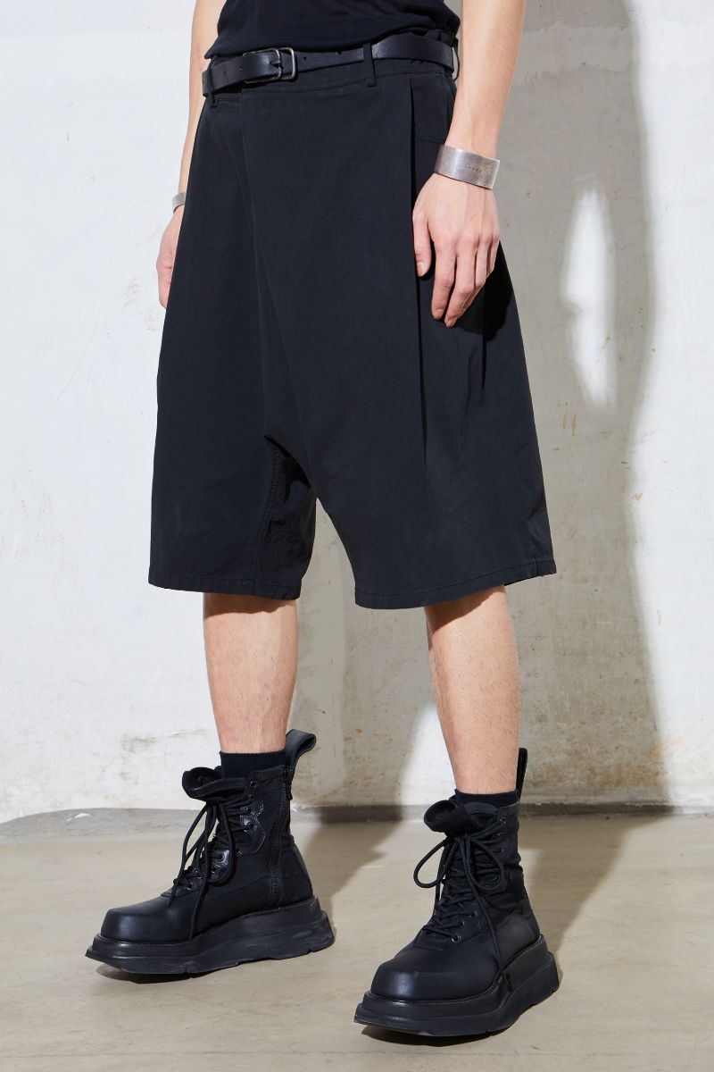 Unknown World Asymmetrical Pleated Shorts