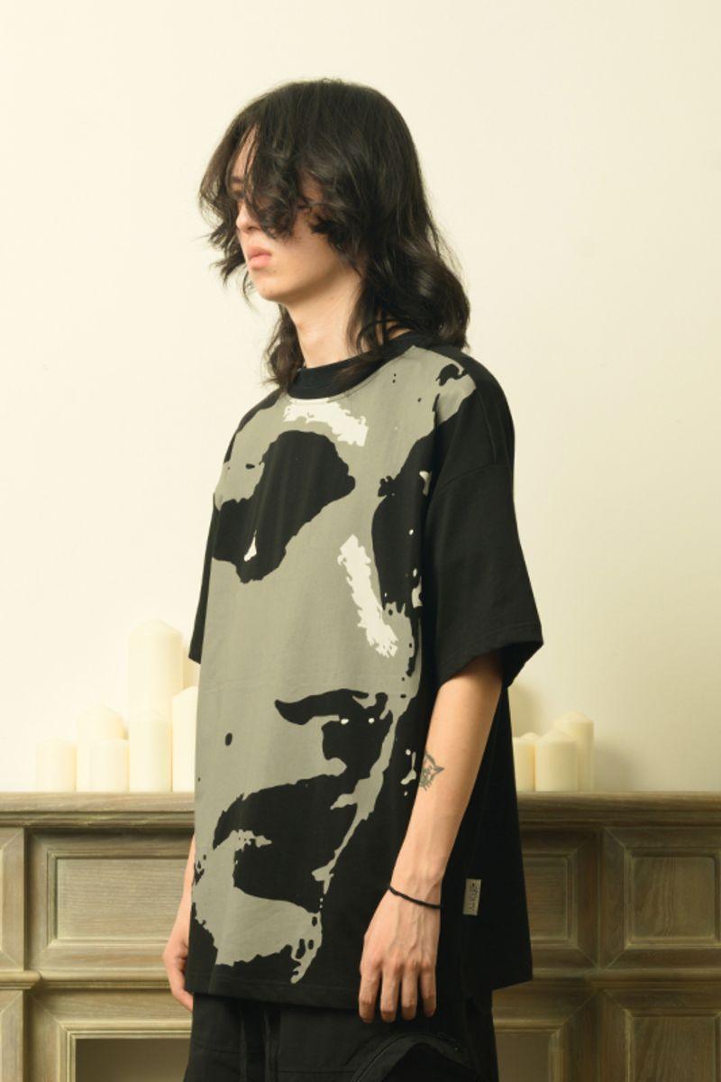 Empty Reference Portrait Printed Tee