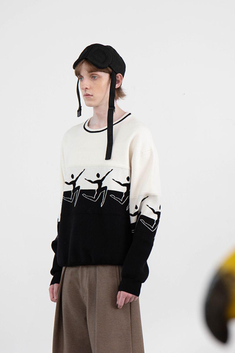 Mix7 Black and White Heavy Sweater
