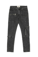 CZ Zipper Pockets Washed Jeans