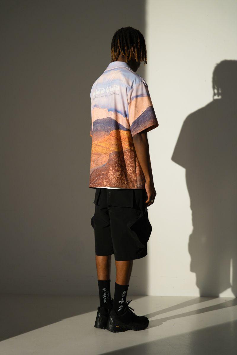 Empty Reference Zipper Pockets Shorts