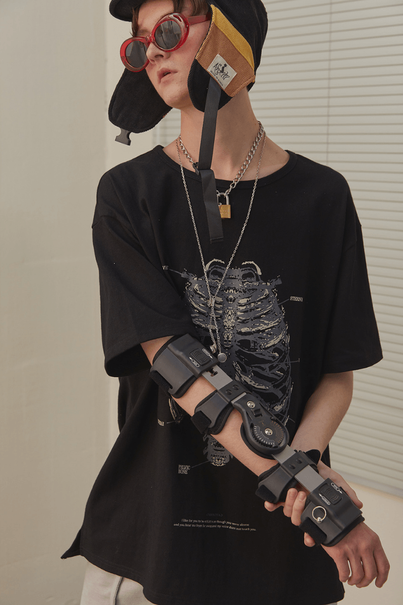 CHRROTA Rib Cage Tee